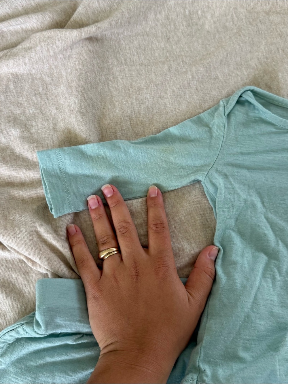 Nui Kids Matching Set in Light Teal Blue - Picture 2 of 6